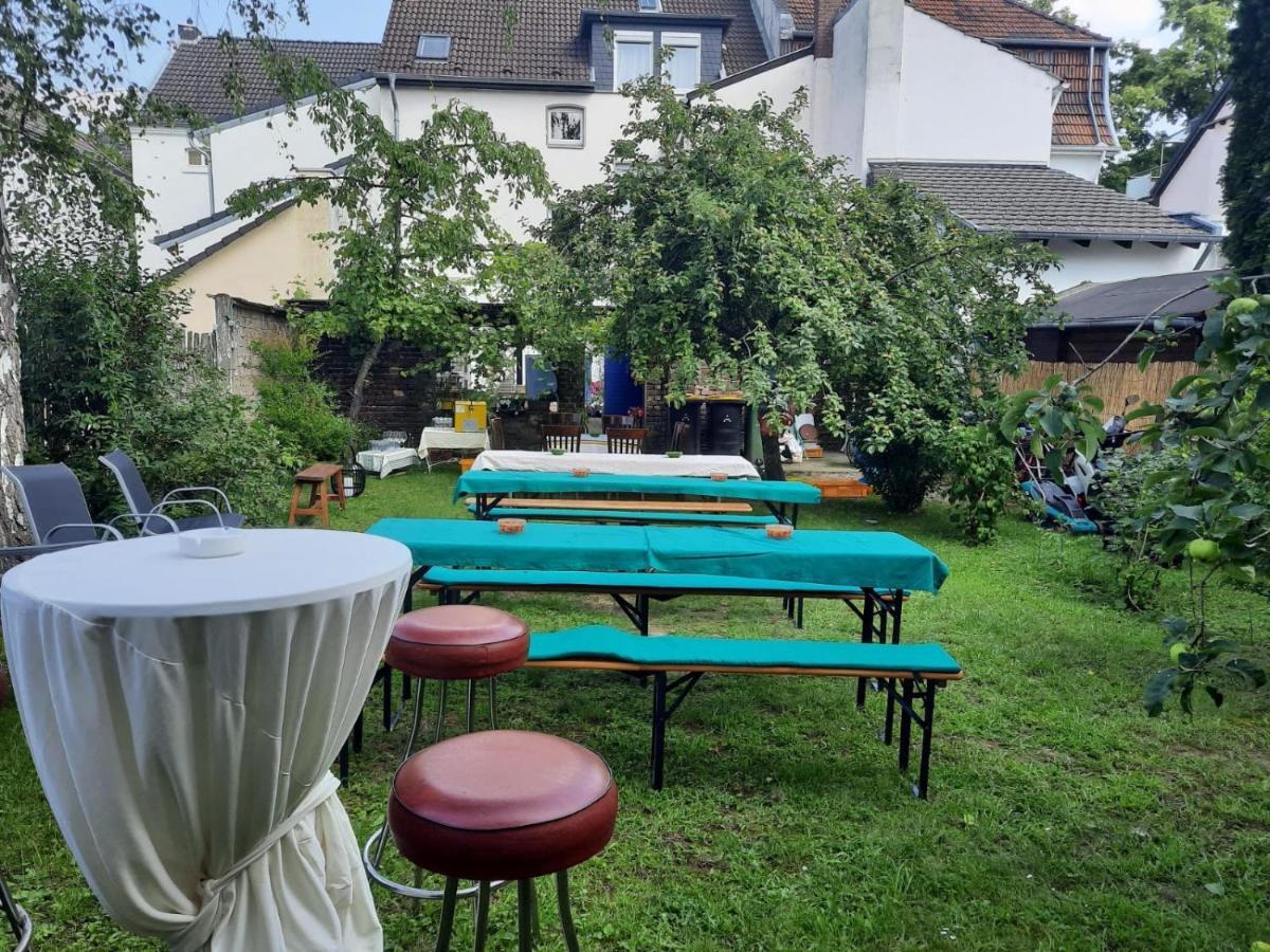 Apartmán Wohnen Beim Uswatta Liyanage Troisdorf Exteriér fotografie